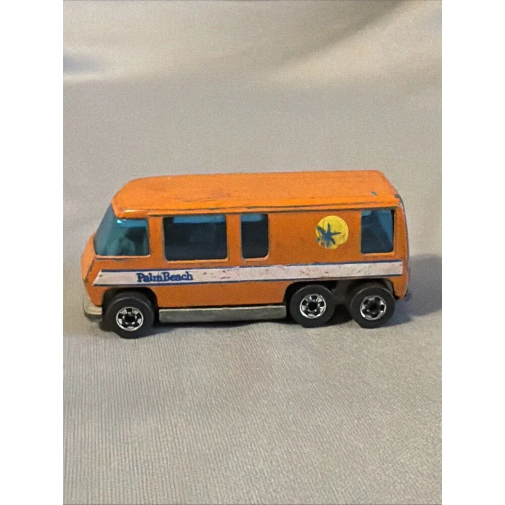 Hot Wheels GMC Motorhome Palm Beach Orange Diecast 1976 Toy Vehicle Model